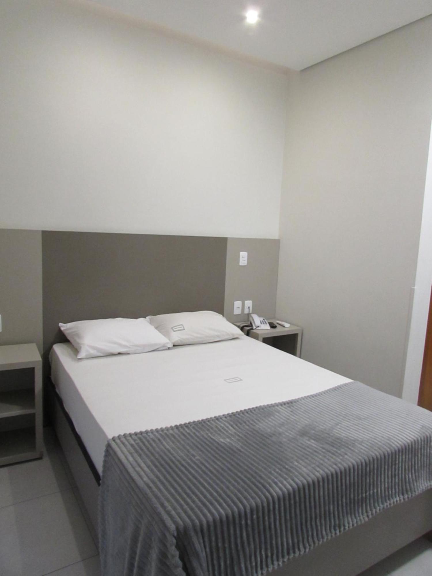 סאו פאולו Hotel Urbis A 10 Minutos Rua 25 De Marco, Bras,Bom Retiro,A 2 Minutos Do Mirante Sampa Sky מראה חיצוני תמונה